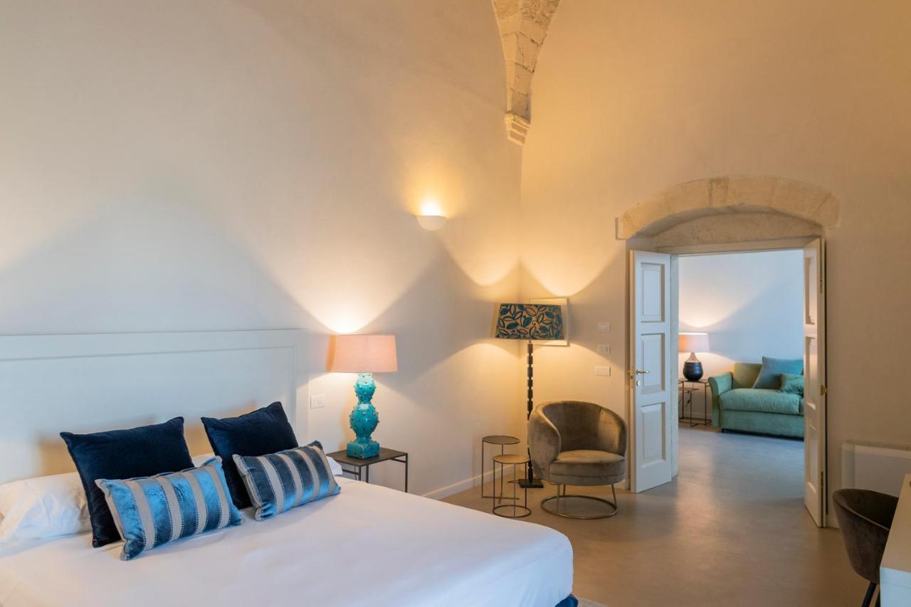 Chiostro dei Domenicani - Dimora Storica Lecce Esterno foto